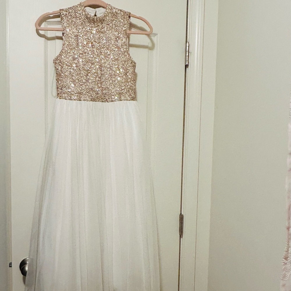 Speechless Girls Size 12 Maxi Dress Gold White Sleeveless Formal Gown